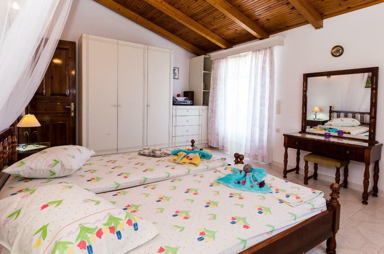 Villa Anna Apartments - 550M From The Beach, By Zantewize Vasilikos  Ngoại thất bức ảnh