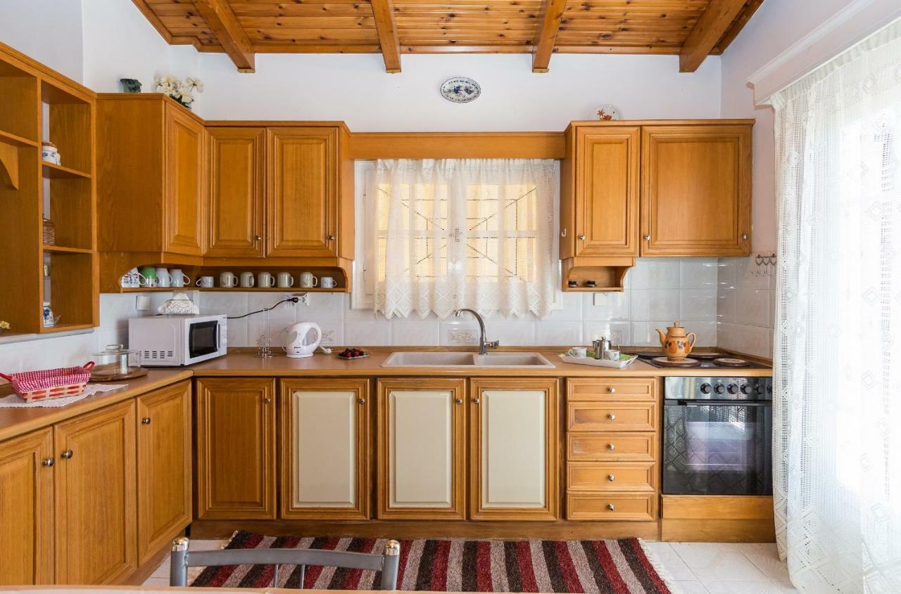 Villa Anna Apartments - 550M From The Beach, By Zantewize Vasilikos  Ngoại thất bức ảnh